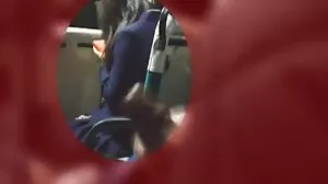 ஸ்மால்-டிட் ரஷியன் கிளாமர் கேல் ஸ்டெல்லா ஃப்ளெக்ஸ் இனங்களுக்கு இடையே செல்கிறது