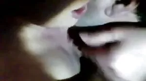 அற்புதமான மில்ஃப் ரேச்சல் கவாலி கரடுமுரடானவர்